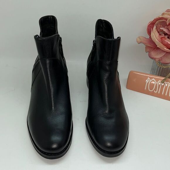 Cole Haan Lyla Waterproof Bootie Size 7B - Picture 2 of 9